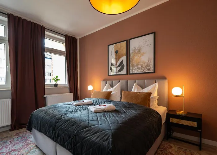 Maremar - Design Apartment - Luxus Boxspringbett - Zentral - Kueche - Arbeitsplatz - Highspeed Wlan