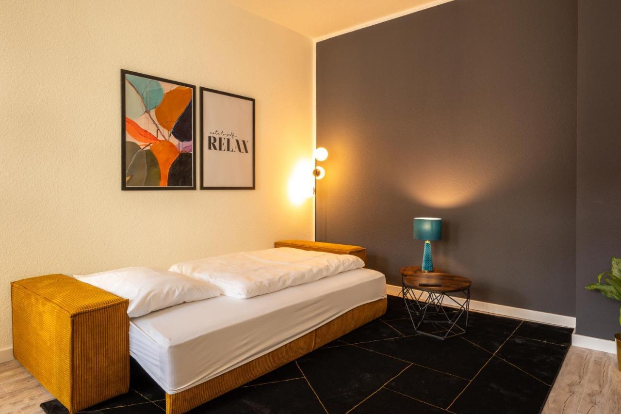 Maremar - Design - Luxus Boxspringbett - Zentral - Kueche - Arbeitsplatz - Highspeed Wlan Appartement